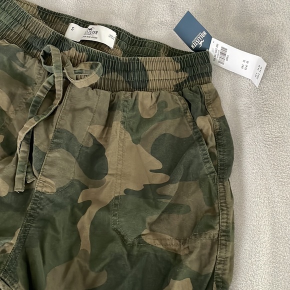 NWT Hollister comfy hi-rise jogger pants lightweight - Picture 2 of 4